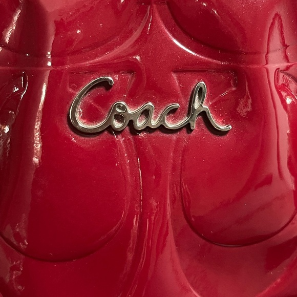 Coach Burgundy Patent Leather Bag - Picture 4 of 8